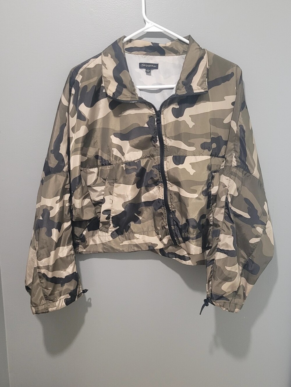 SHINESTAR- Camo Zip up Collar Windbreaker Sz L